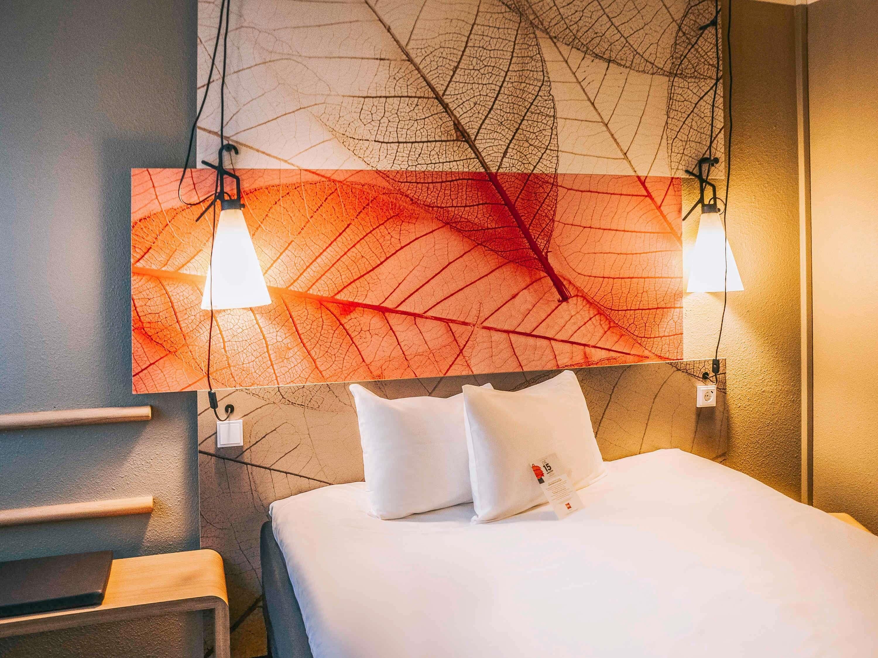 Standardzimmer, 1 Doppelbett | Pillowtop-Betten, Schreibtisch, Verdunkelungsvorhänge