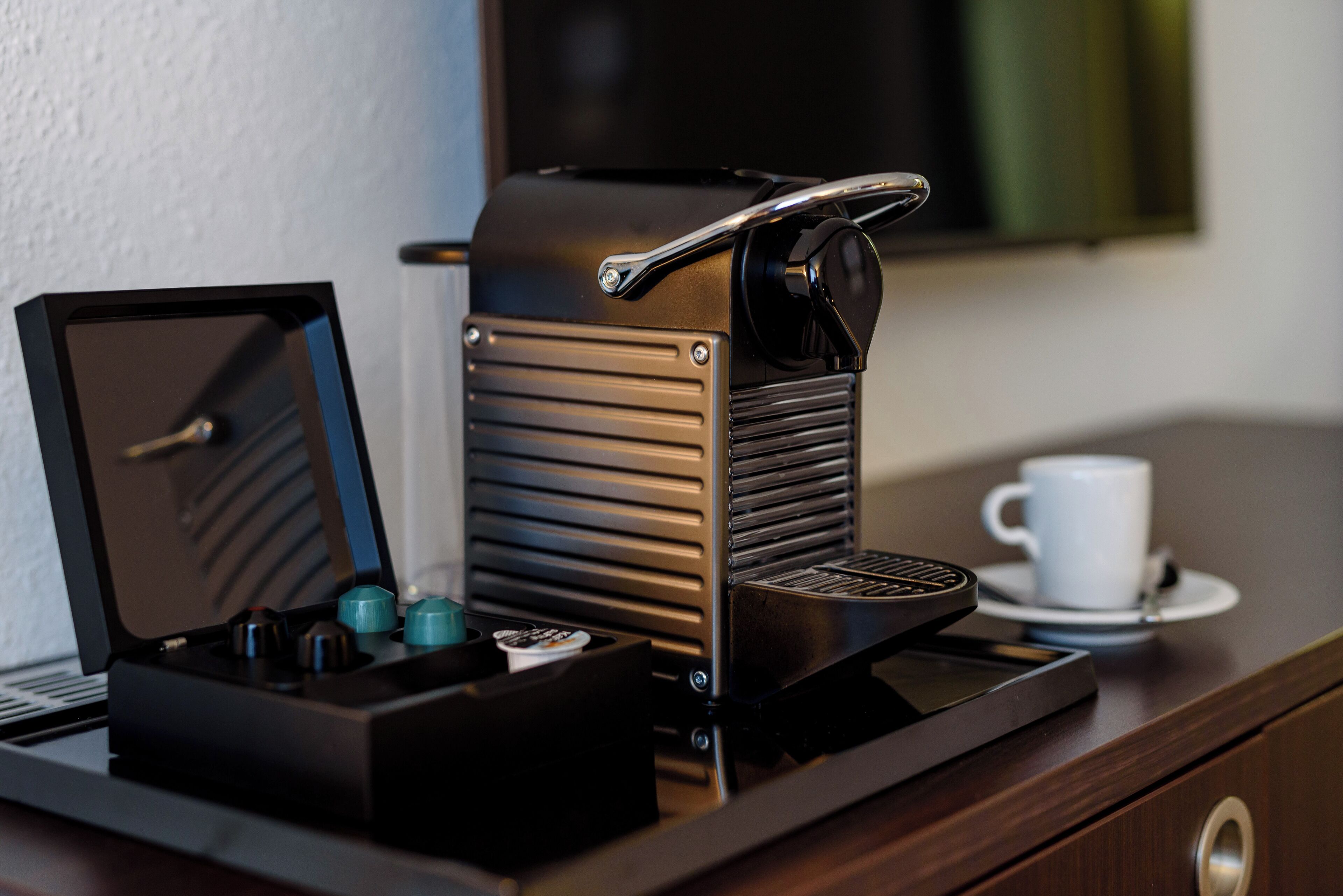 minibar, in-room safe, desk, laptop workspace