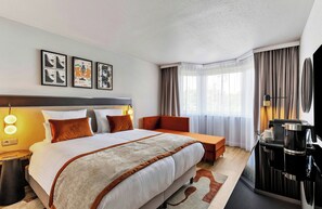 Literie hypoallergénique, minibar, coffres-forts dans les chambres