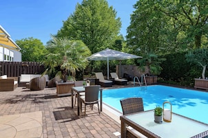 Seasonal outdoor pool