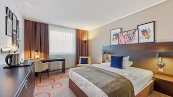 Comfort Double Room | 1 bedroom, minibar, in-room safe, desk
