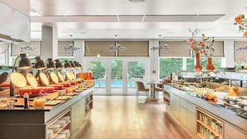 Daily buffet breakfast for a fee