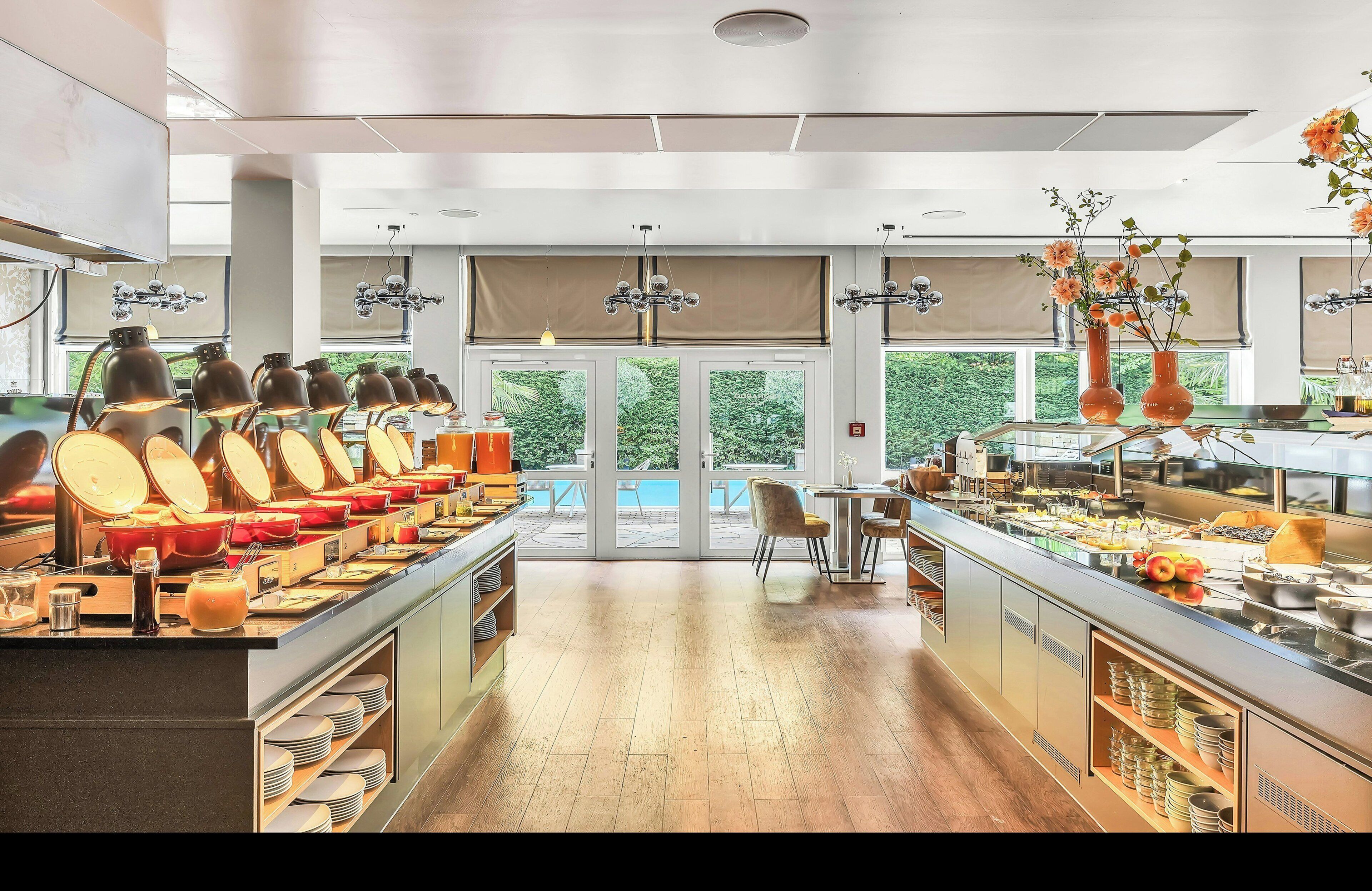 Desayuno buffet todos los días (con cargo) 