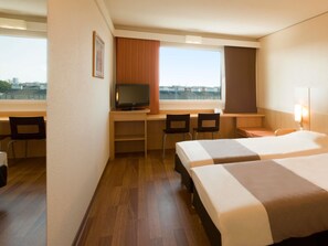 Standard Room, 2 Single Beds - ibis Wien Messe (Vienna)