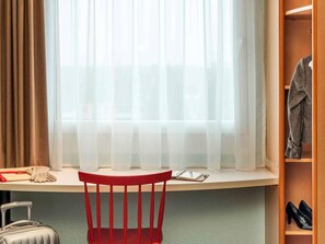 Literie hypoallergénique, bureau, chambres insonorisées