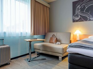 Room, 1 Double Bed with Sofa bed | 1 bedroom, hypo-allergenic bedding, in-room safe, desk