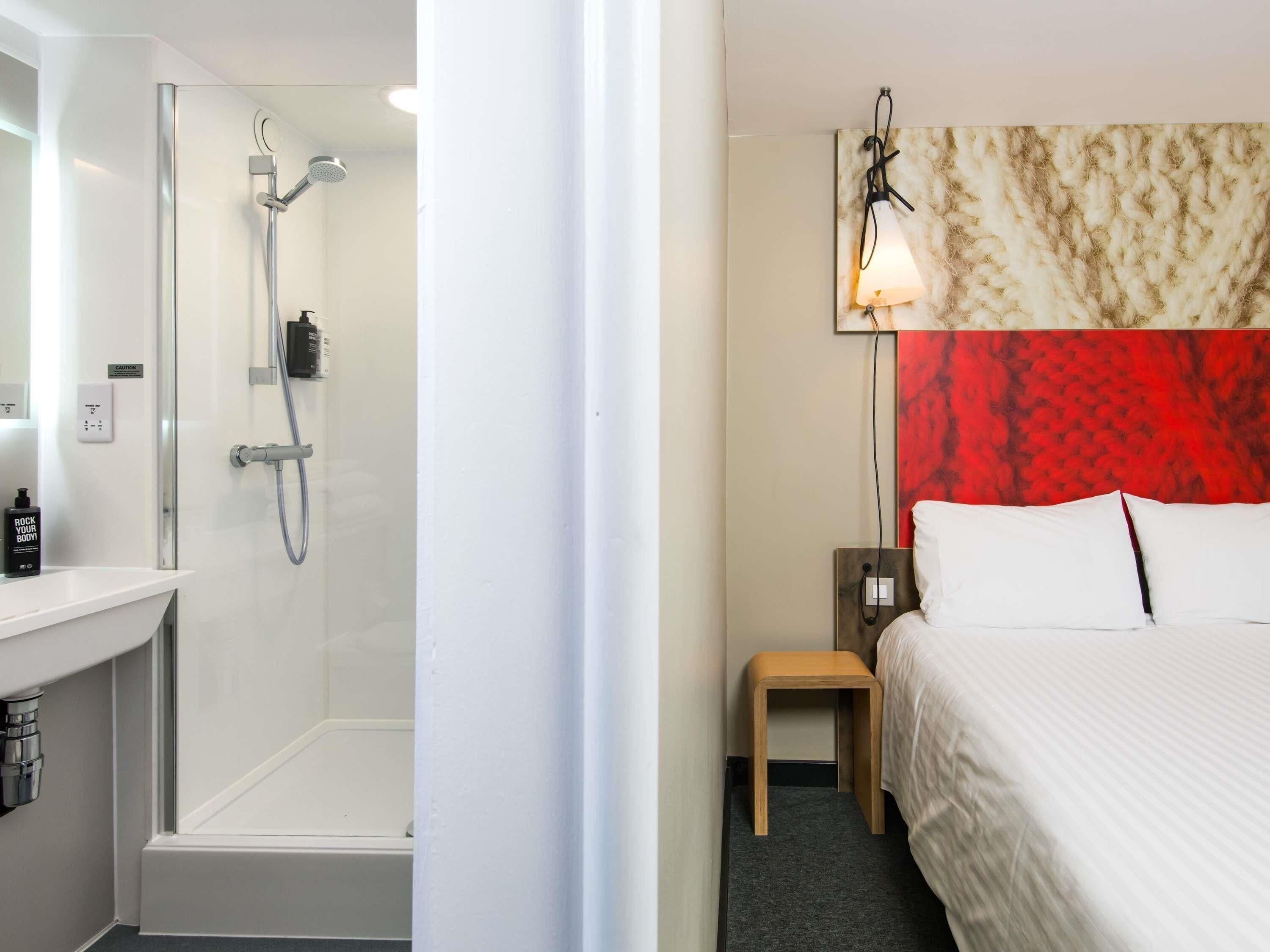 Desk, free WiFi, bed sheets, alarm clocks