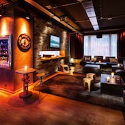 Hotel PULSE8