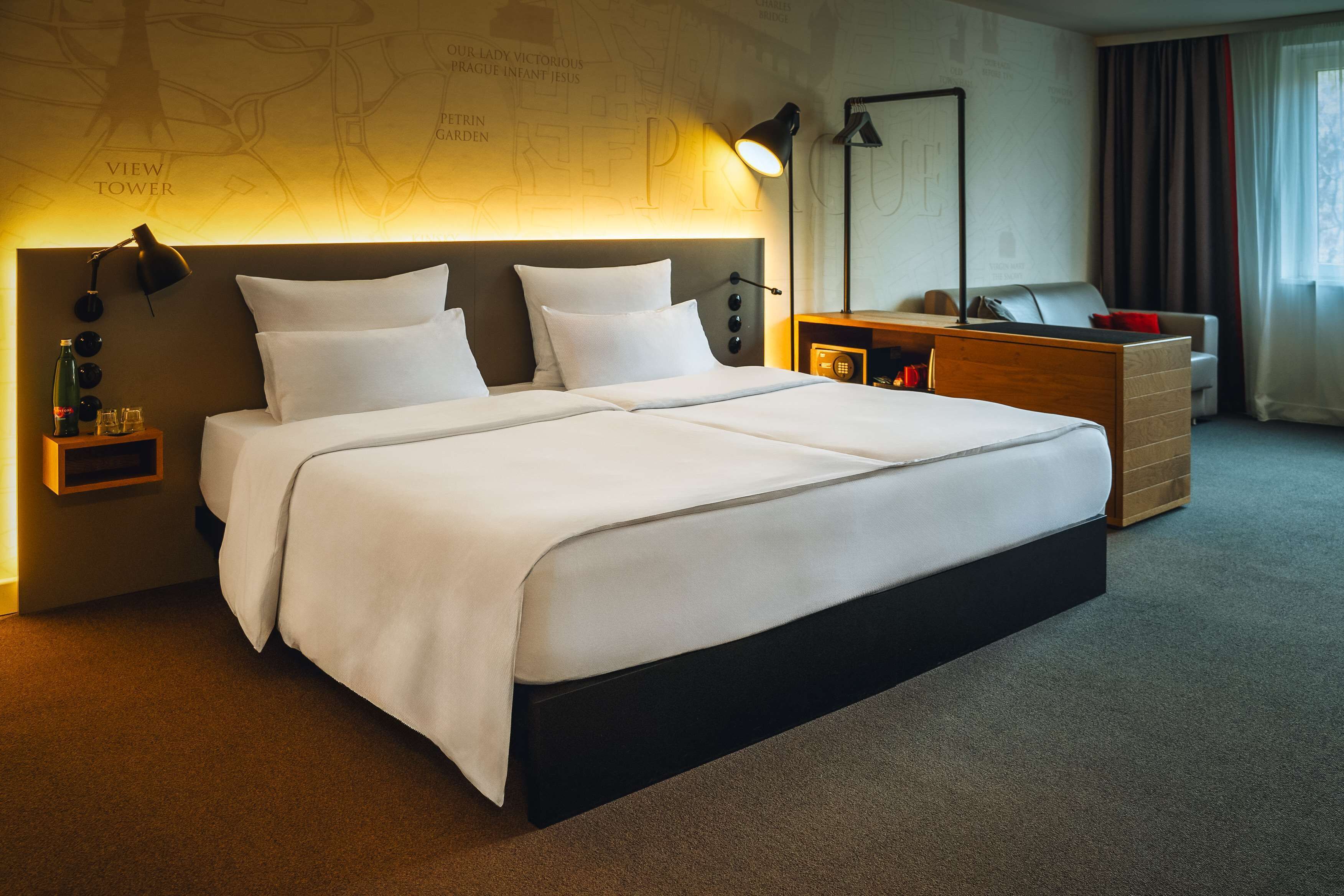 junior double or twin room (penta) | hypo-allergenic bedding, in-room safe, desk, laptop workspace