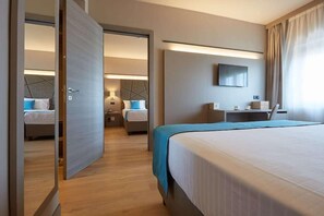 Free cribs/infant beds, free WiFi - Ibis Padova (Padova)
