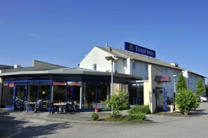 Terrace/patio - Plaza Inn Ludwigsfelde Berlin Süd (Ludwigsfelde)