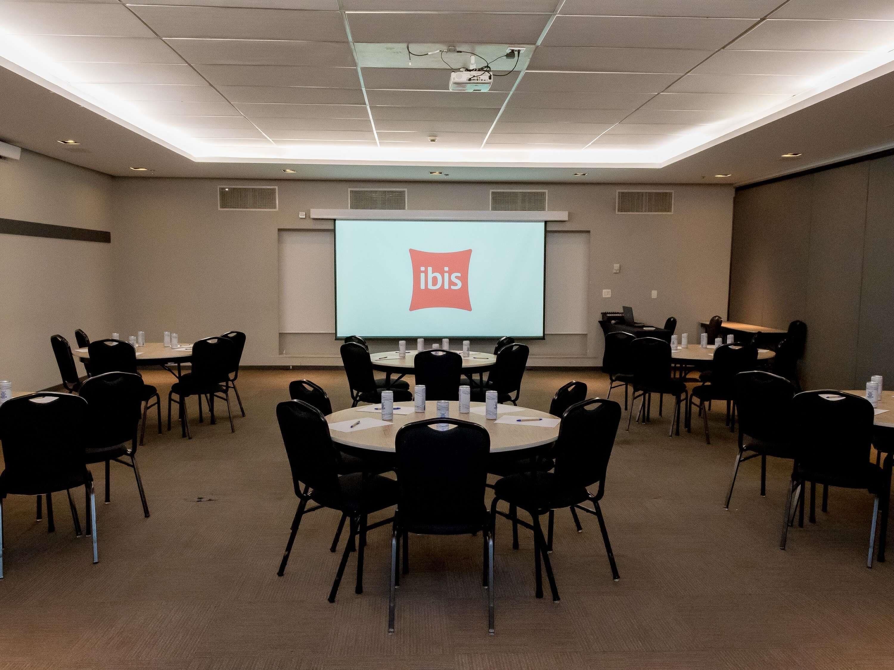 회의 시설