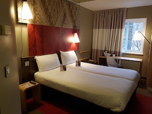 Twin Room, 2 Single Beds