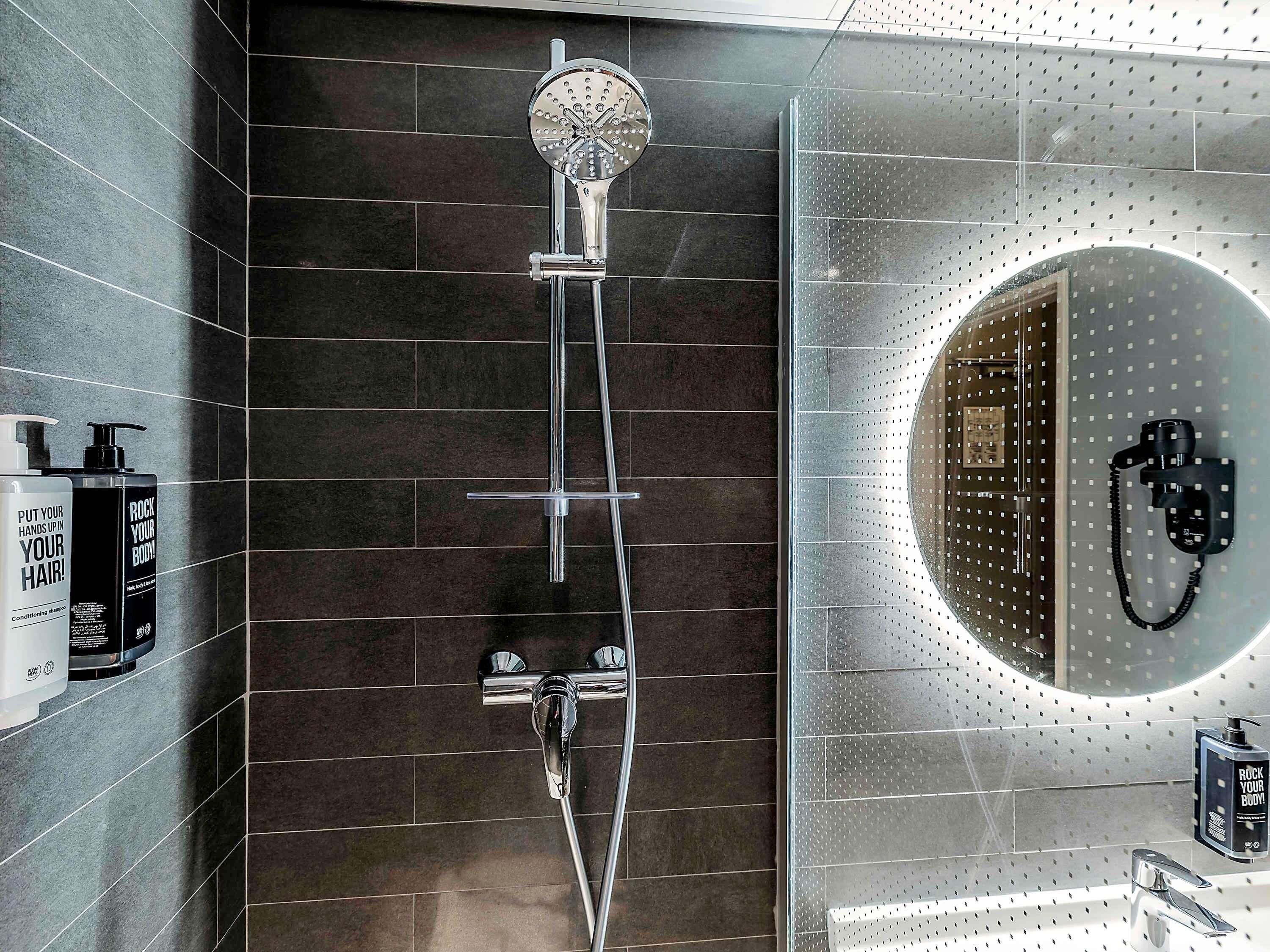 Photo - Hotel ibis Lisboa Saldanha