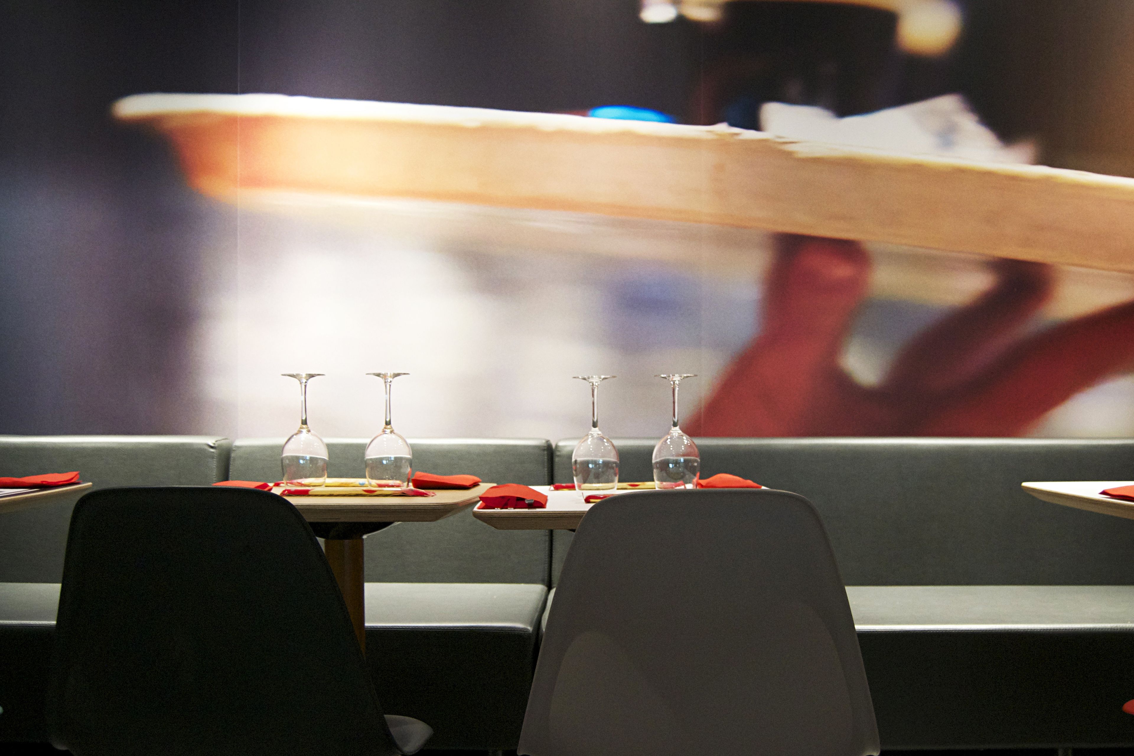 lunch and dinner served