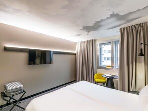Standard Twin Room (Renovated, 2 Twins beds sweet bed) - ibis Lisboa Centro Saldanha (Lisbon)