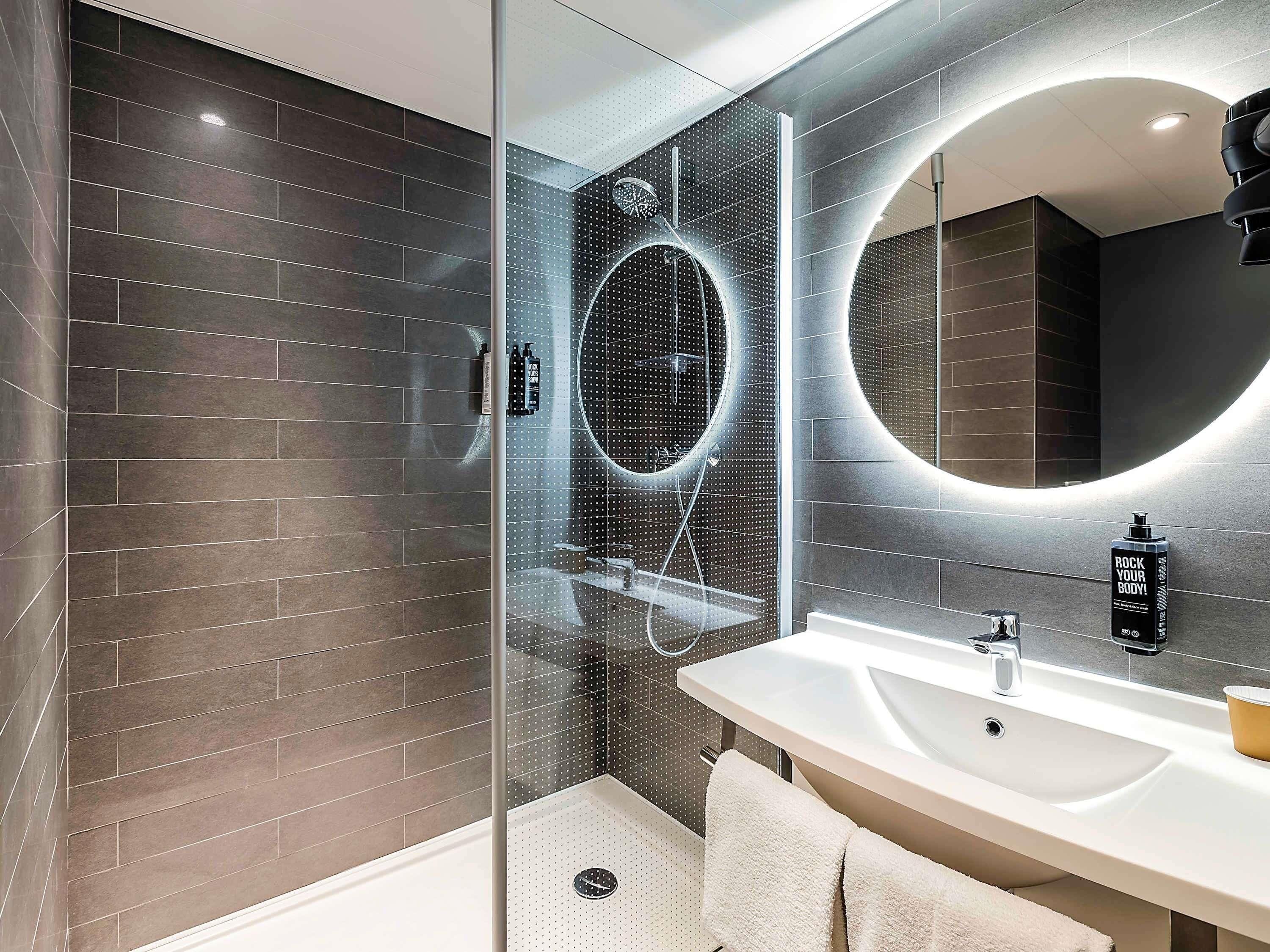 Photo - Hotel ibis Lisboa Saldanha