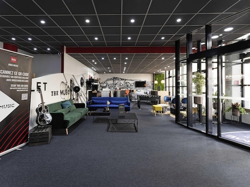 ibis Paris Pantin Eglise