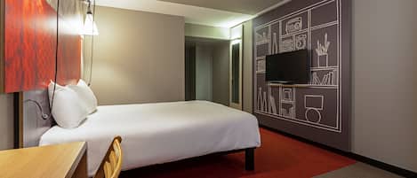 Standard Double Room, 1 Double Bed | Premium bedding, in-room safe, desk, soundproofing