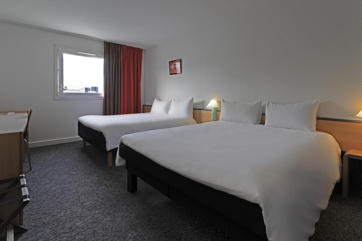 Standard Double Room, 2 Double Beds