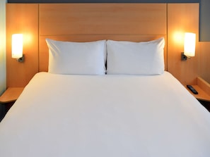 Premium bedding, in-room safe, desk, soundproofing