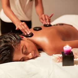 Couples treatment room(s), Turkish bath/hammam, body treatments, facials
