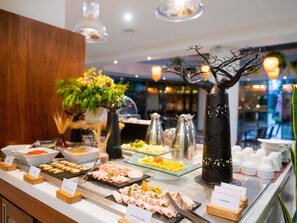 Daily buffet breakfast (EUR 17 per person)