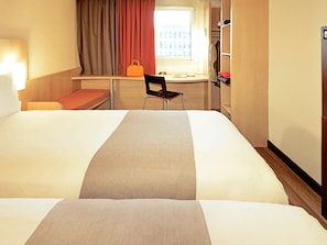 Standard Room, 2 Single Beds