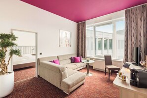 Living area - Best Western Plus Hotel Dresden City (Dresden)
