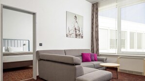 Suite, 1 Double Bed | Hypo-allergenic bedding available, desk, laptop workspace