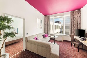 Suite, 1 lit double | Coin séjour