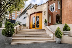 Front of property - Hotel Portón de la Cabrera (Bogotá)