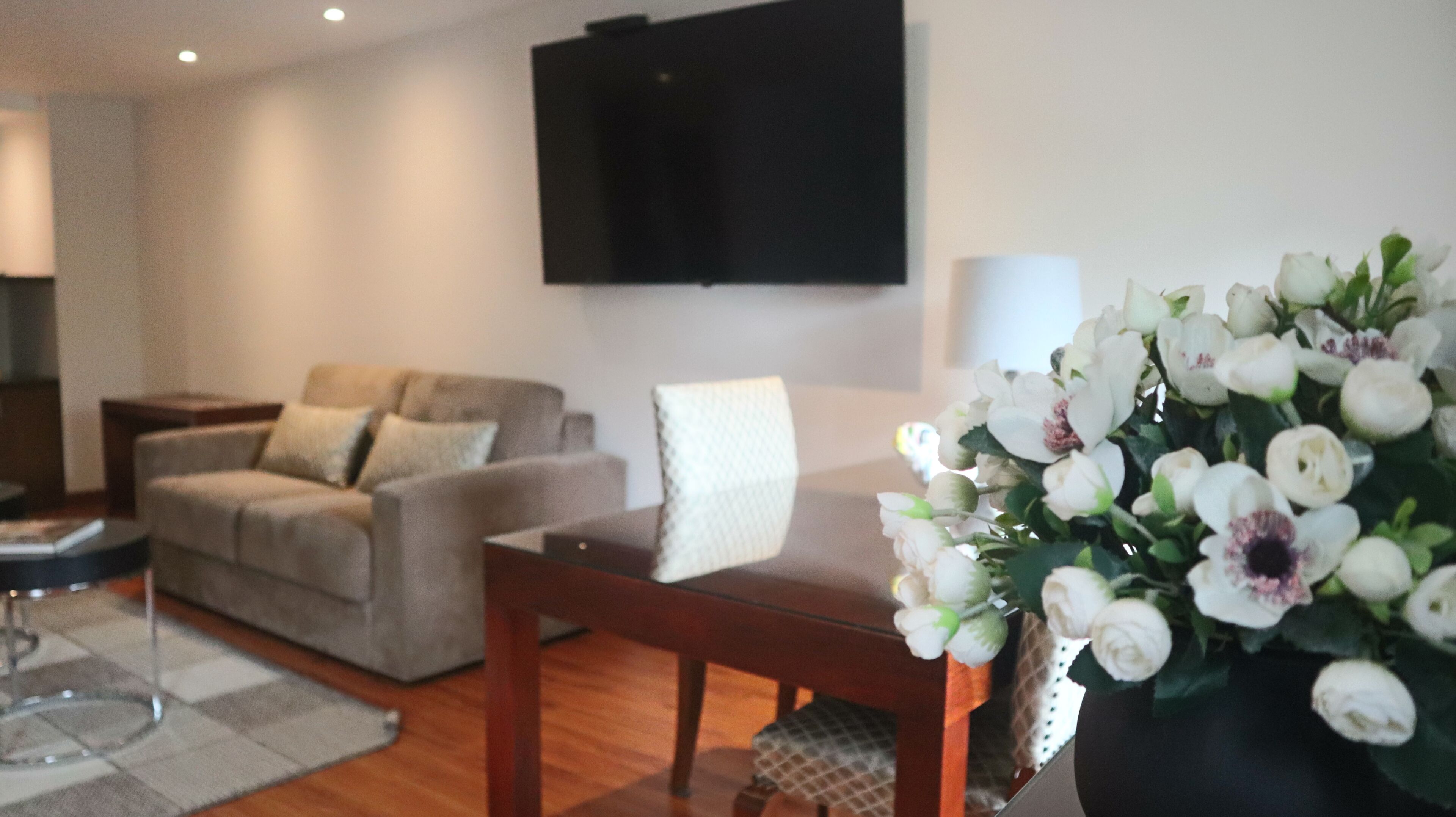 standard double or twin room, 2 queen beds | premium bedding, minibar, in-room safe, desk