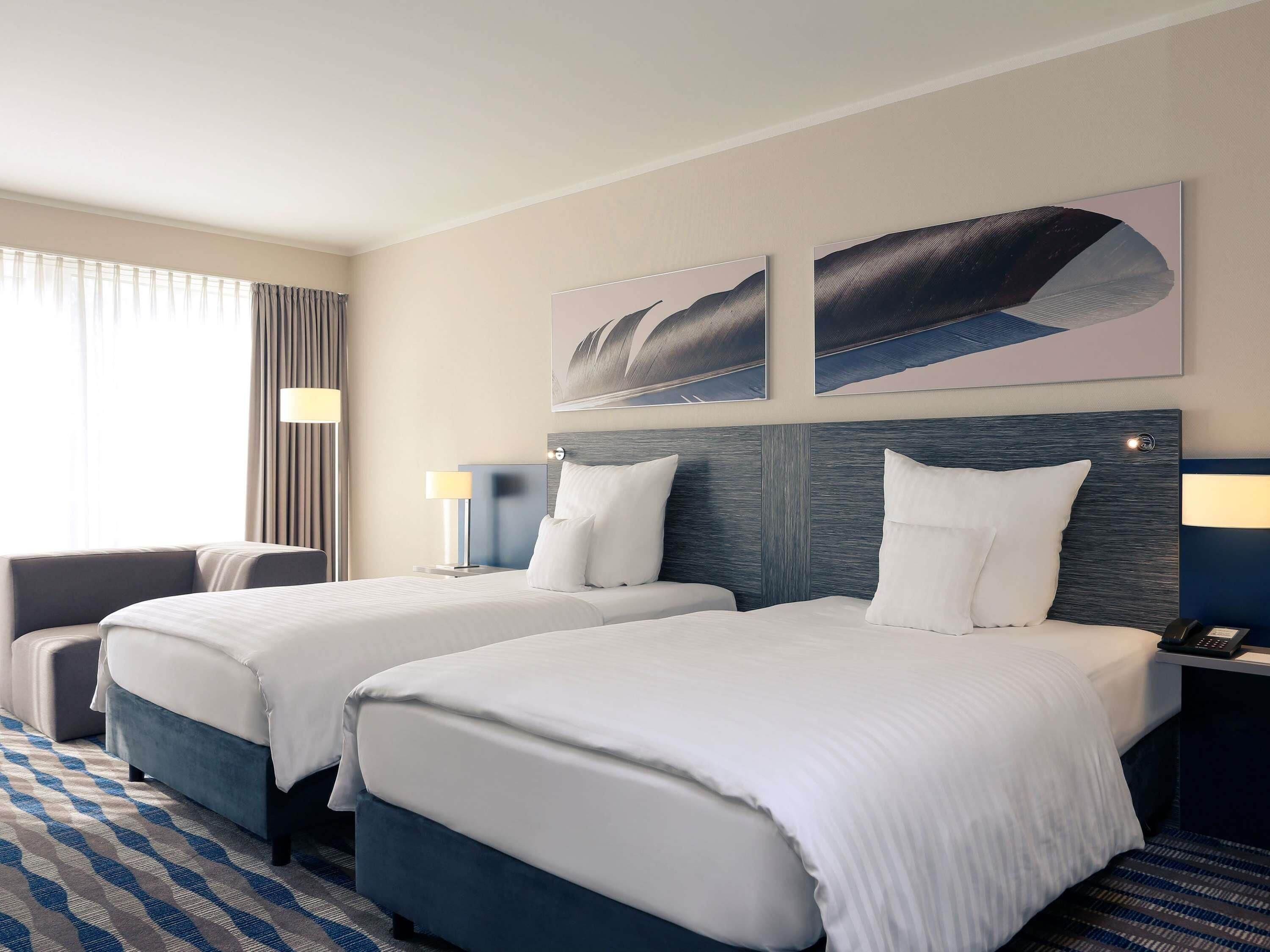 Hypo-allergenic bedding, in-room safe, desk, laptop workspace