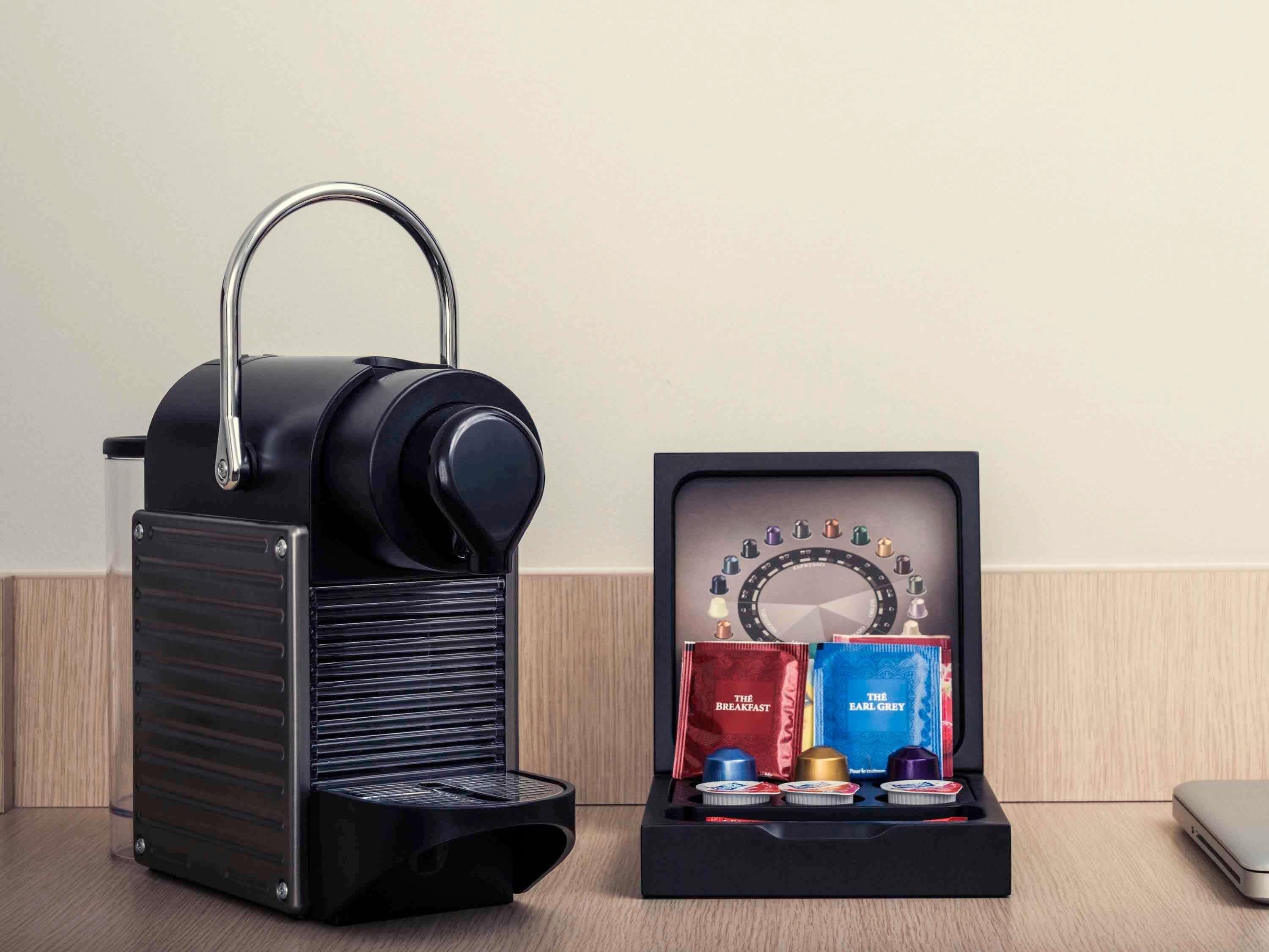 Privilege, Kamer, 1 tweepersoonsbed | Een kluis op de kamer, een bureau, verduisterende gordijnen