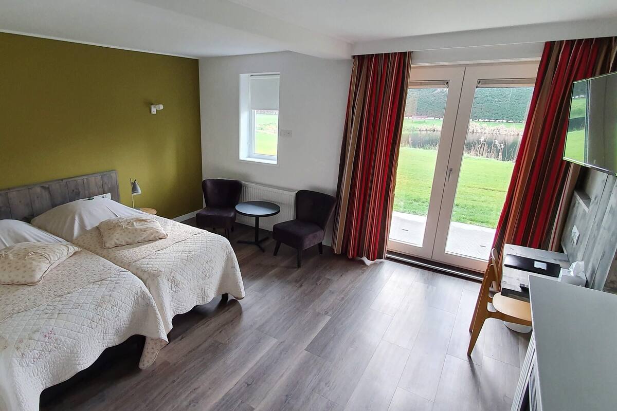 Desk, rollaway beds, free WiFi, individually decorated