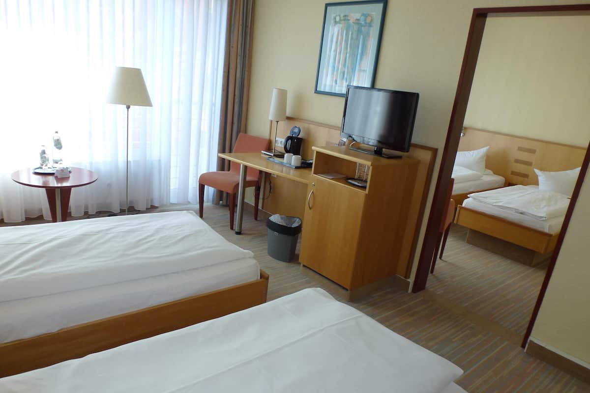 Minibar, in-room safe, desk, soundproofing