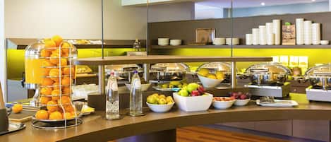 Daily buffet breakfast for a fee