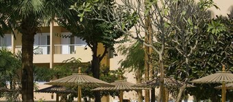 Aracan Eatabe Luxor Hotel