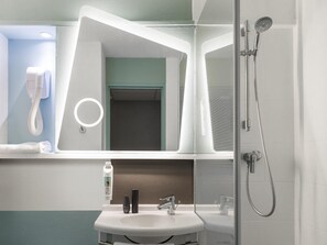 Standard Double Room, Multiple Beds