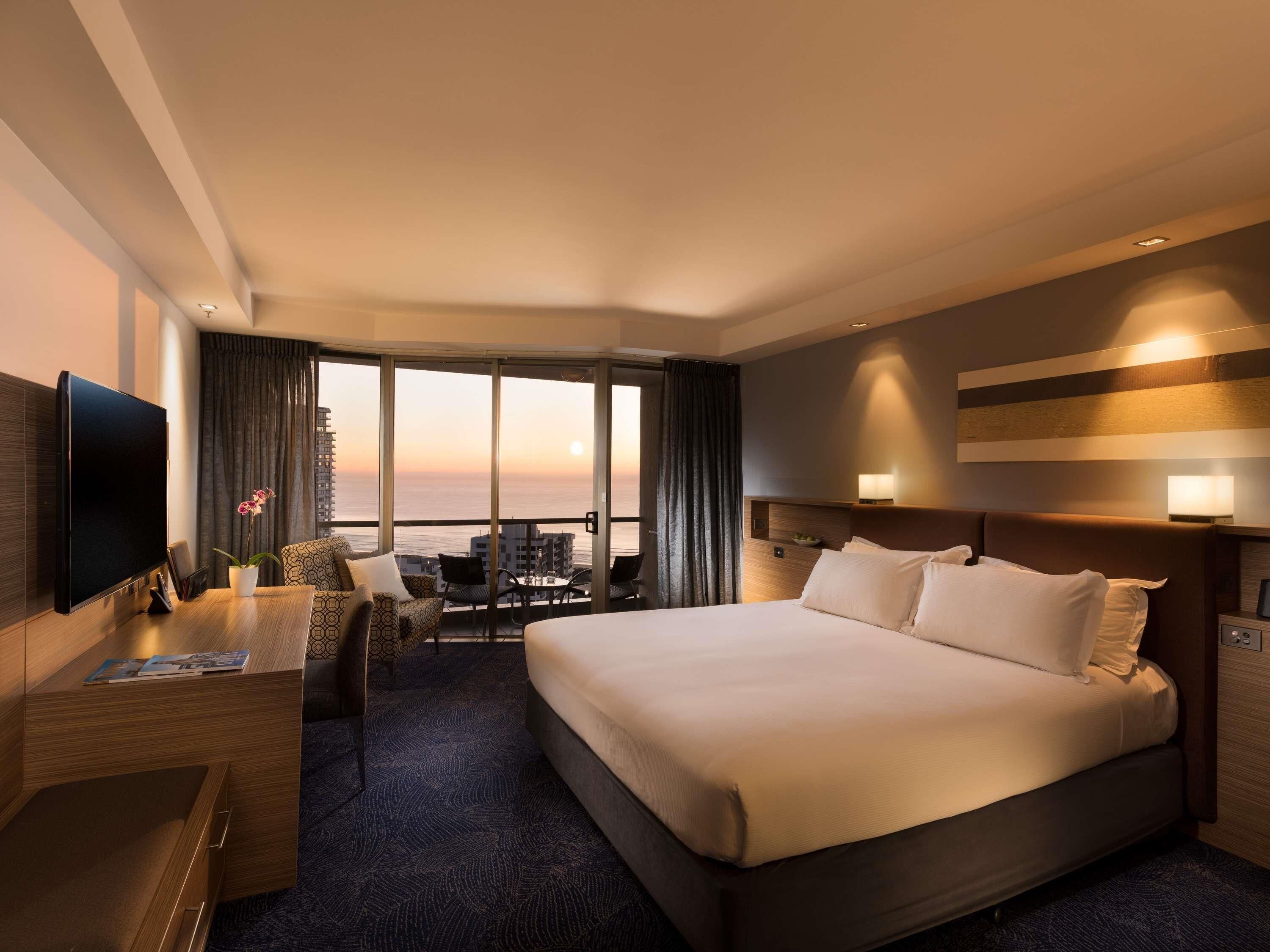 Quarto superluxo, 1 cama King, vista para o oceano | Roupas de cama premium, frigobar, cofres nos quartos, escrivaninha