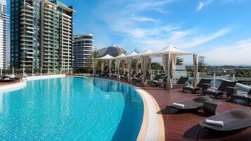 Luxury Room, 1 Queen Bed, Ocean View