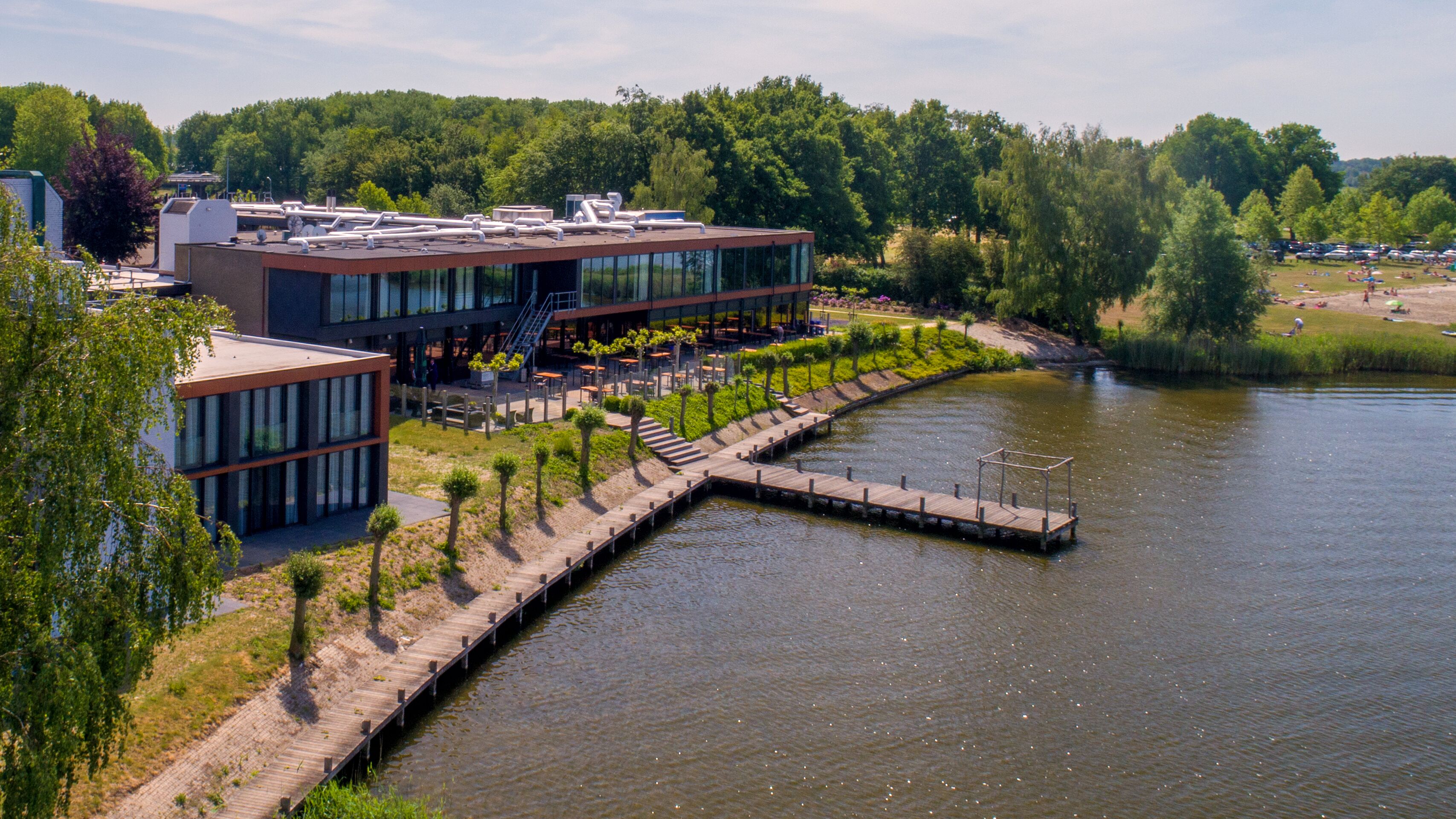 comfort twin room | lake view