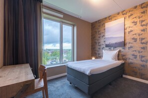 Minibar, in-room safe, desk, soundproofing