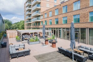 Terrace/patio - Leonardo Hotel Papendrecht (Papendrecht)