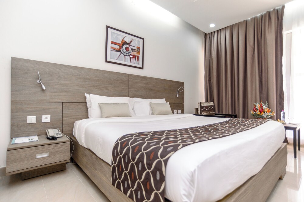 Mercure Lome Sarakawa by null