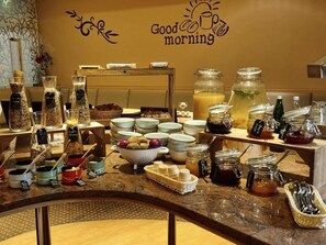 Daily buffet breakfast (EUR 11.50 per person)