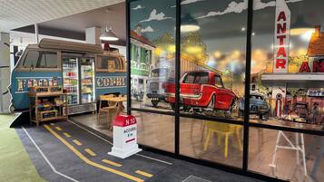 Bar (in der Unterkunft)