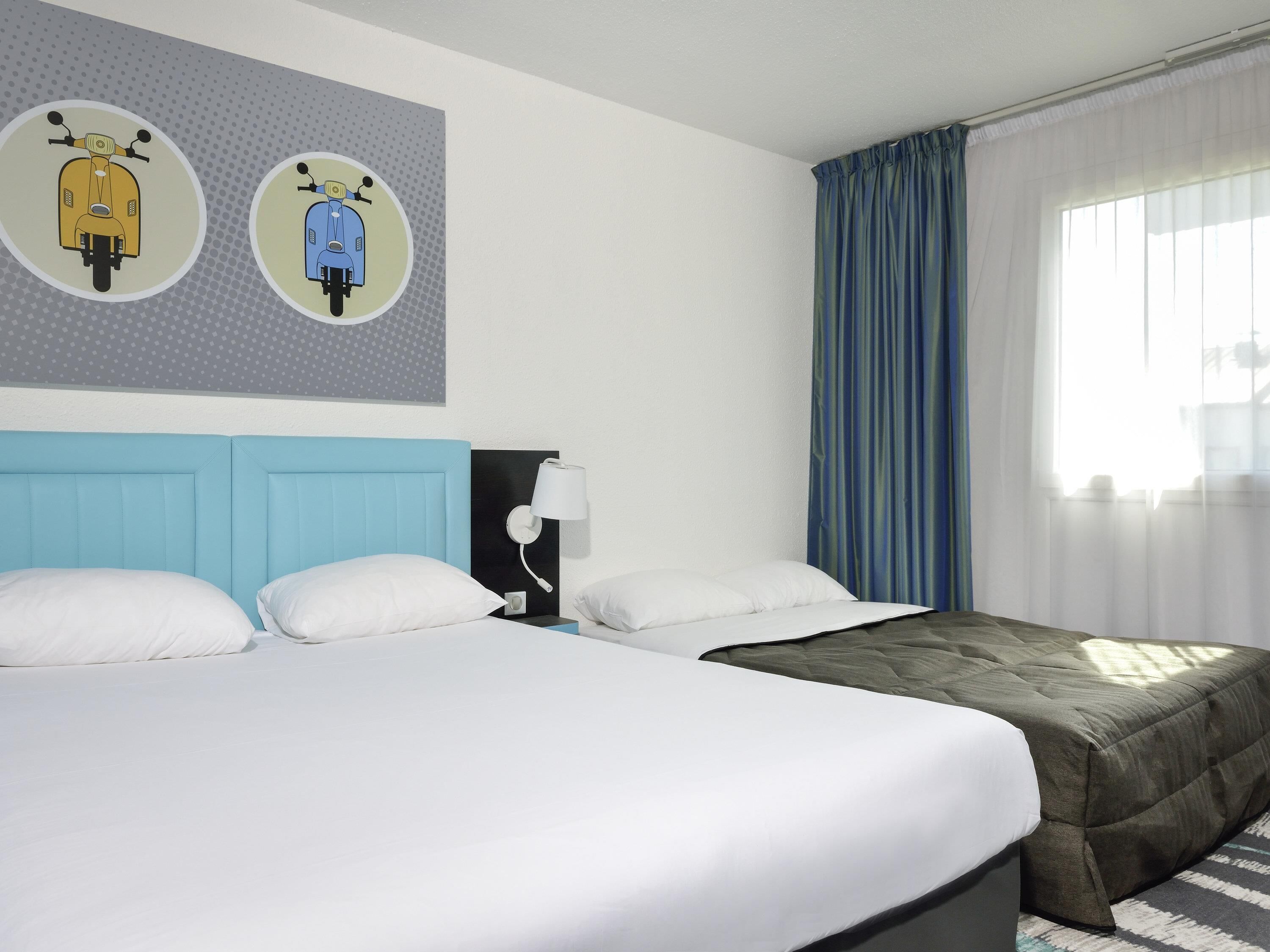 Standard Room, 1 Double Bed with Sofa bed | Premium bedding, individually furnished, desk, blackout drapes