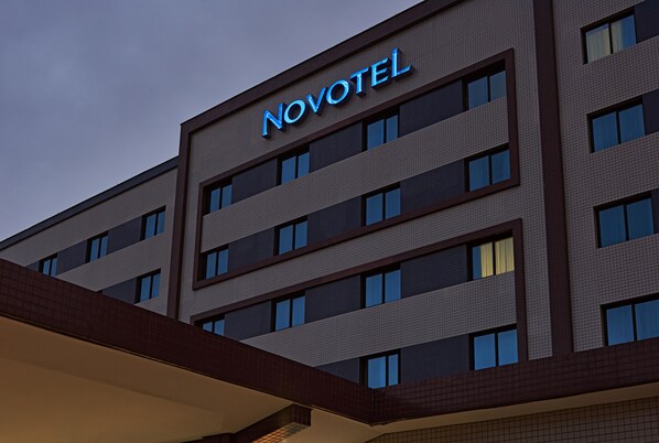 Front of property – evening/night